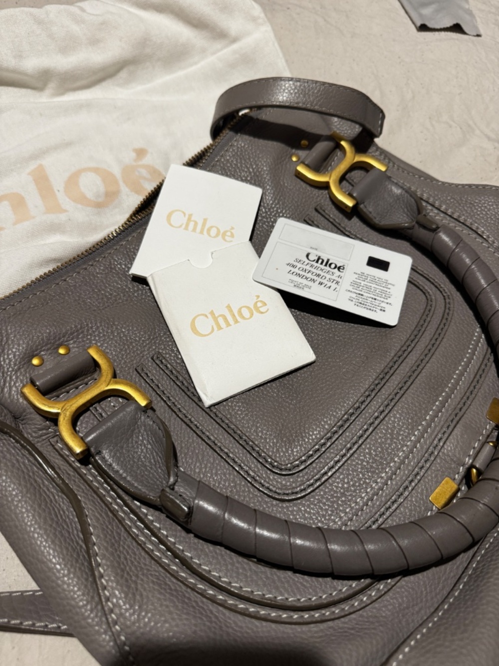Chloé Marcie Medium Double Carry Satchel Bag in Grained Leather - CASHMERE GREY - Picture 14 of 14